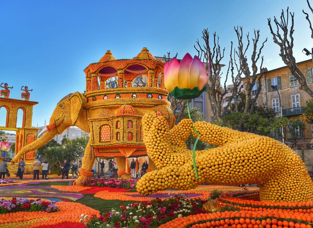 CARNAVAL DE NICE & FÊTE DES CITRONS A MENTON - Voyages Sarro - Cars De ...